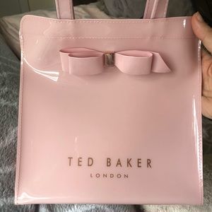 pink bow detail icon bag
